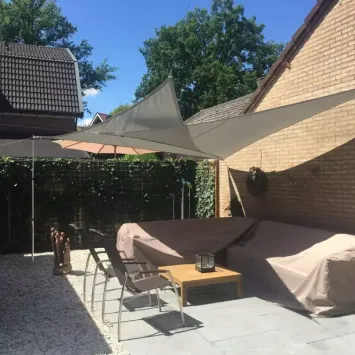 sunfighters zonnezeil waterdicht driehoek ongelijkzijdig